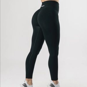Alphalete amplify leggings